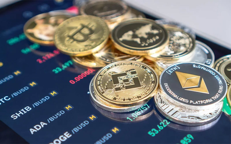 ترید یکی از روشهای فعال برای کسب درآمد از بیت کوین است که نیازمند دانش، تجربه و تحلیل دقیق بازار است